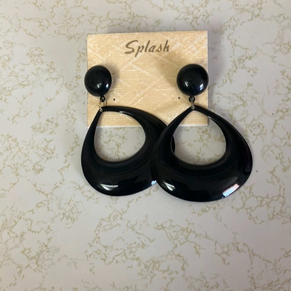 FINAL MARKDOWN Vintage Splash Black Teardrop Earrings